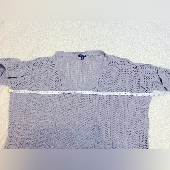 Torrid Womens Gray V-Neck 3/4 Sleeve Open Knit Textured Sweater - Picture 7 of 11